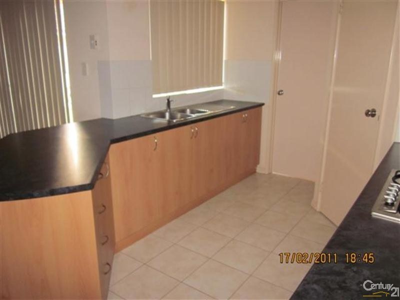 11 Laguardia Loop, Port Kennedy WA 6172