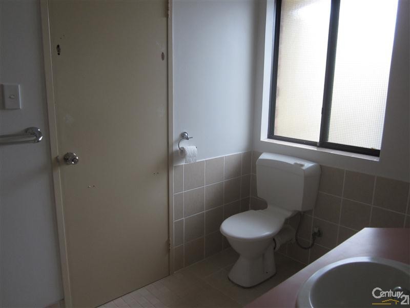 4 Elswick Street, Safety Bay WA 6169