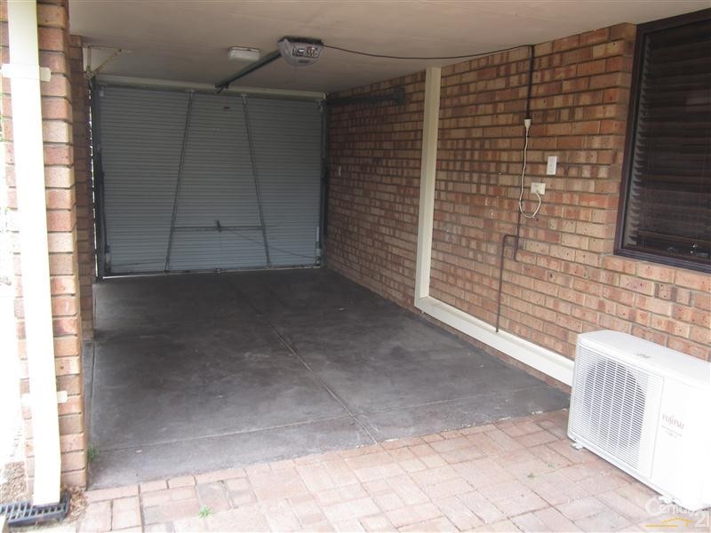 4 Elswick Street, Safety Bay WA 6169