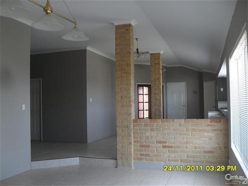 77 San Javier Circle, Secret Harbour WA 6173