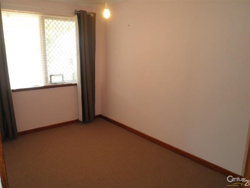 11A Catherine Street, Safety Bay WA 6169