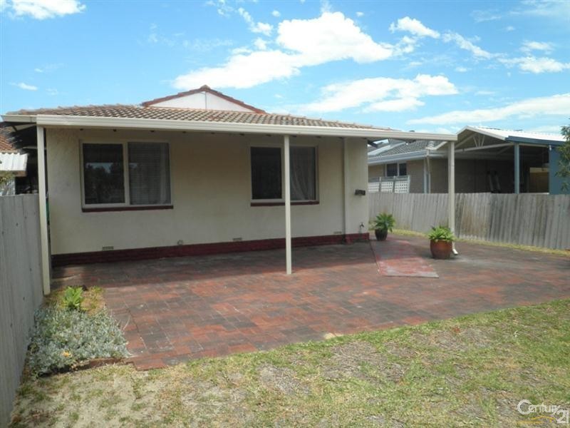 11A Catherine Street, Safety Bay WA 6169