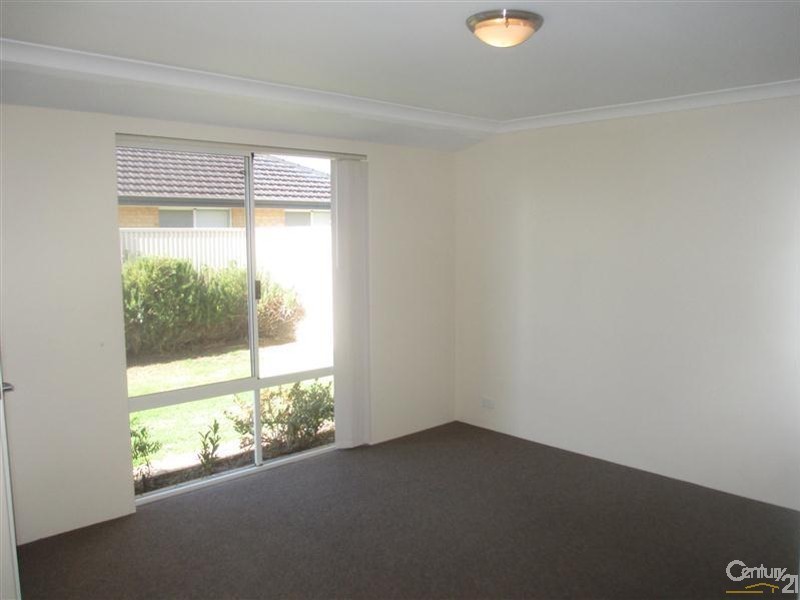 142 Harrington Waters Drive, Waikiki WA 6169