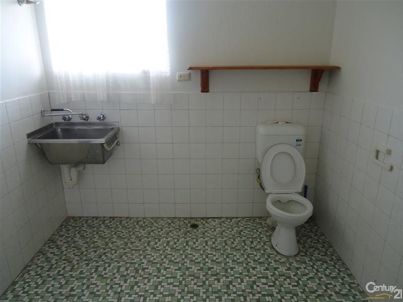 2/4 Afon Street, Shoalwater WA 6169