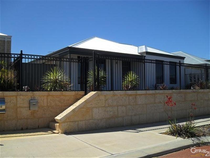 18 Fareham Crescent, Wellard WA 6170