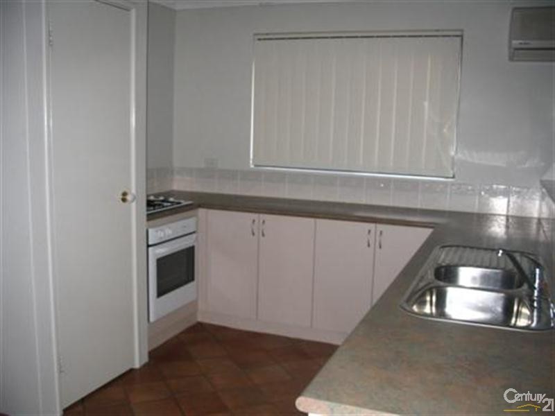 97 Bayside Boulevard, Port Kennedy WA 6172