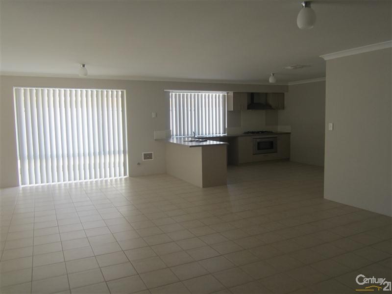 30 Pavonia Parade, Baldivis WA 6171