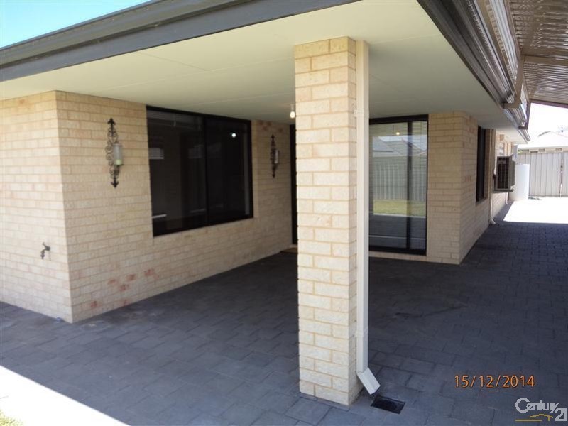 4 Lastovo Lane, Secret Harbour WA 6173