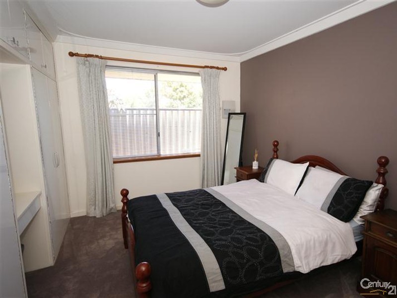 18 Clovelly Way, Warnbro WA 6169