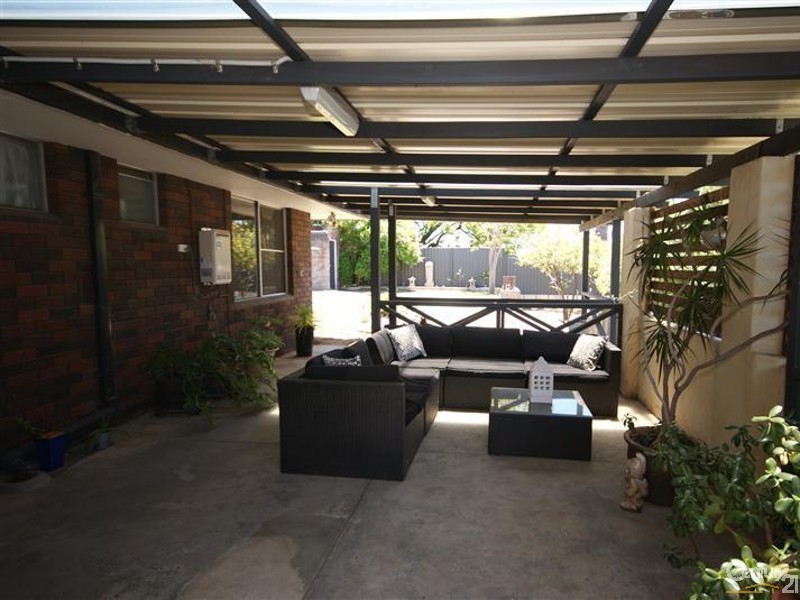 18 Clovelly Way, Warnbro WA 6169