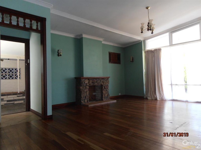 26 Langley Street, Rockingham WA 6168