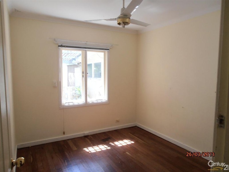 26 Langley Street, Rockingham WA 6168