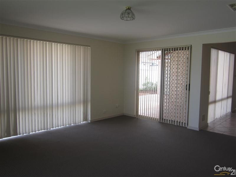 41 Alora Drive, Port Kennedy WA 6172