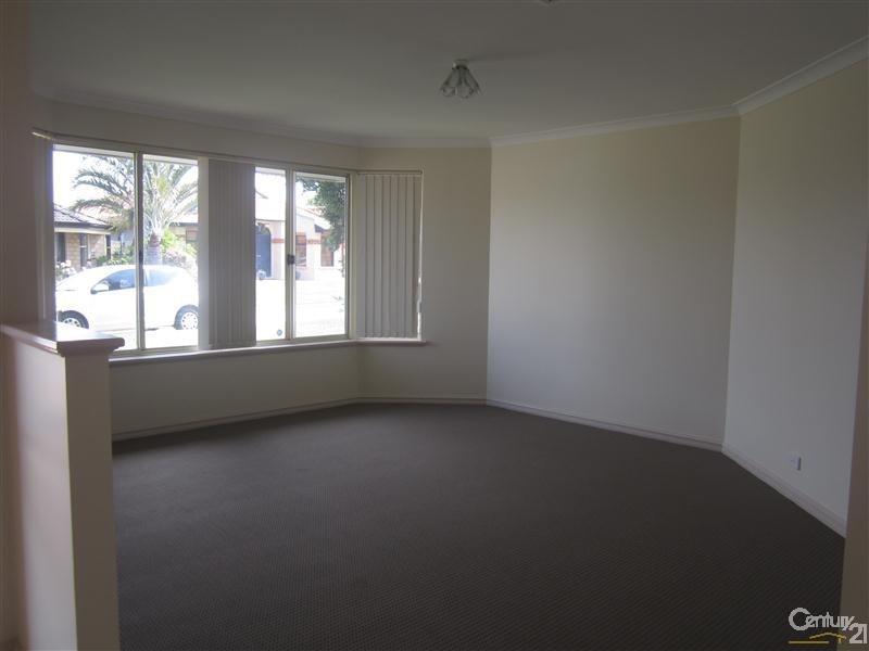 41 Alora Drive, Port Kennedy WA 6172