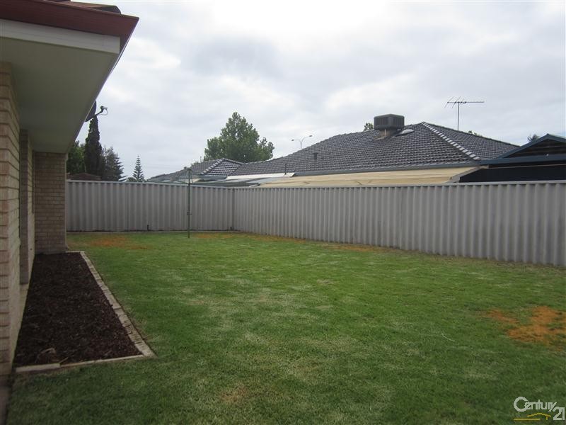 41 Alora Drive, Port Kennedy WA 6172