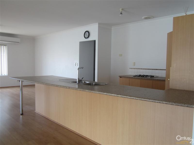 76 Rae Road, Shoalwater WA 6169