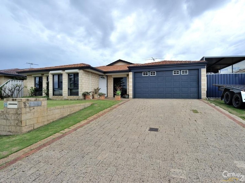 215 Grand Ocean Boulevard, Port Kennedy WA 6172