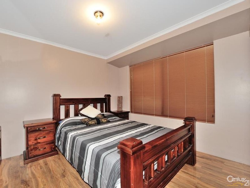 215 Grand Ocean Boulevard, Port Kennedy WA 6172