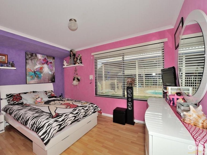 215 Grand Ocean Boulevard, Port Kennedy WA 6172