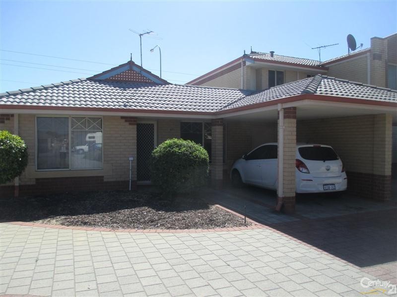 9/4 Marlo Place, Waikiki WA 6169