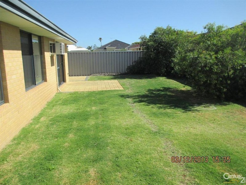 7 Elektra Terrace, Shoalwater WA 6169