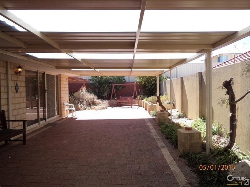 16 Galway Gardens, Warnbro WA 6169