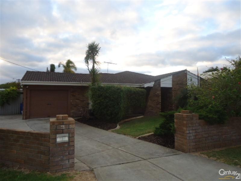 1 Ballard Court, Cooloongup WA 6168