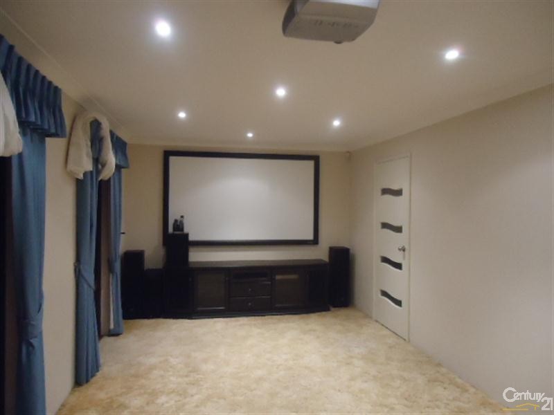 1 Ballard Court, Cooloongup WA 6168