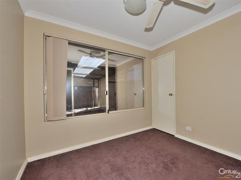 22 Senegal Grove, Warnbro WA 6169