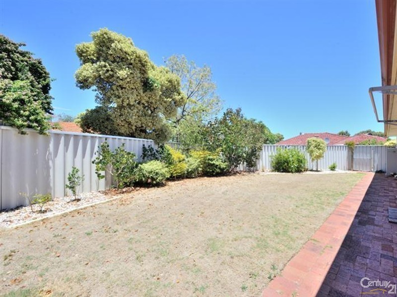 22 Senegal Grove, Warnbro WA 6169