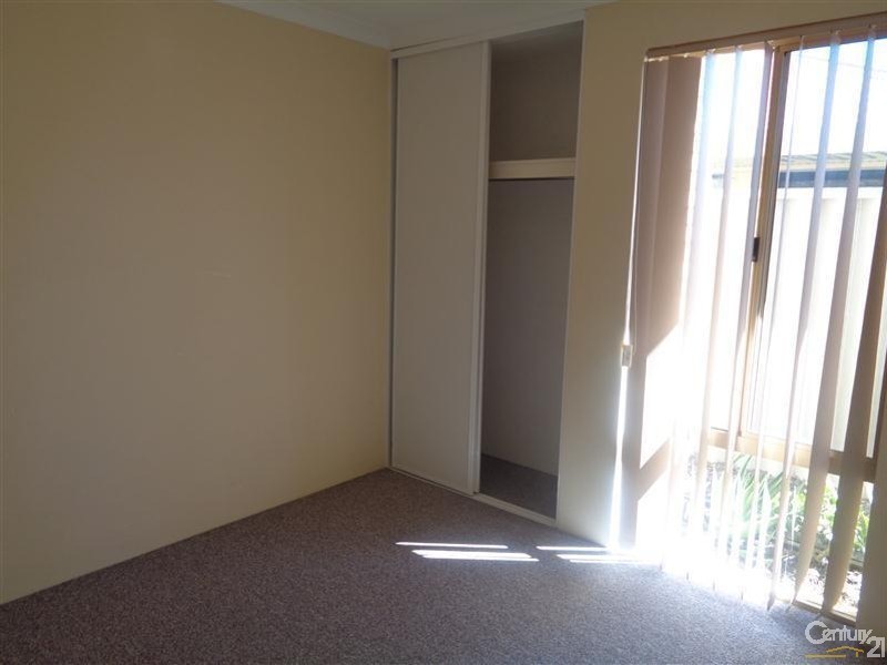 6/44 Gnangara Drive, Waikiki WA 6169