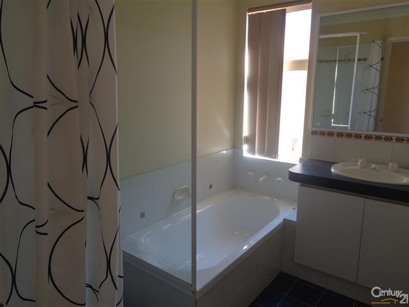 6/44 Gnangara Drive, Waikiki WA 6169