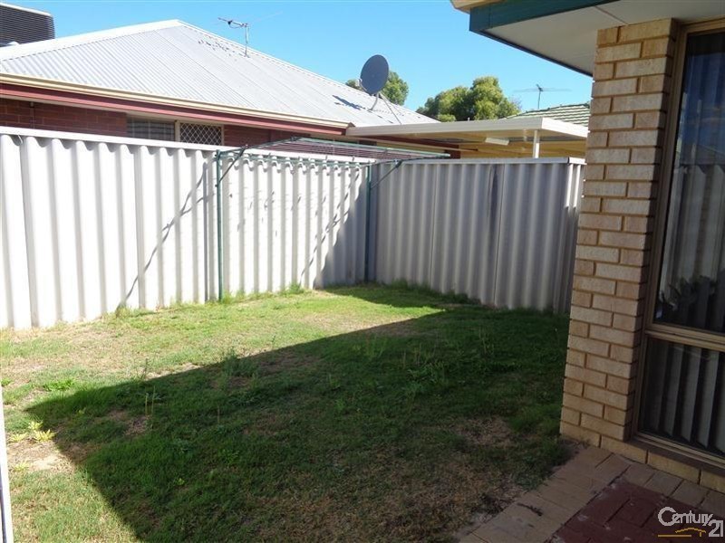 6/44 Gnangara Drive, Waikiki WA 6169