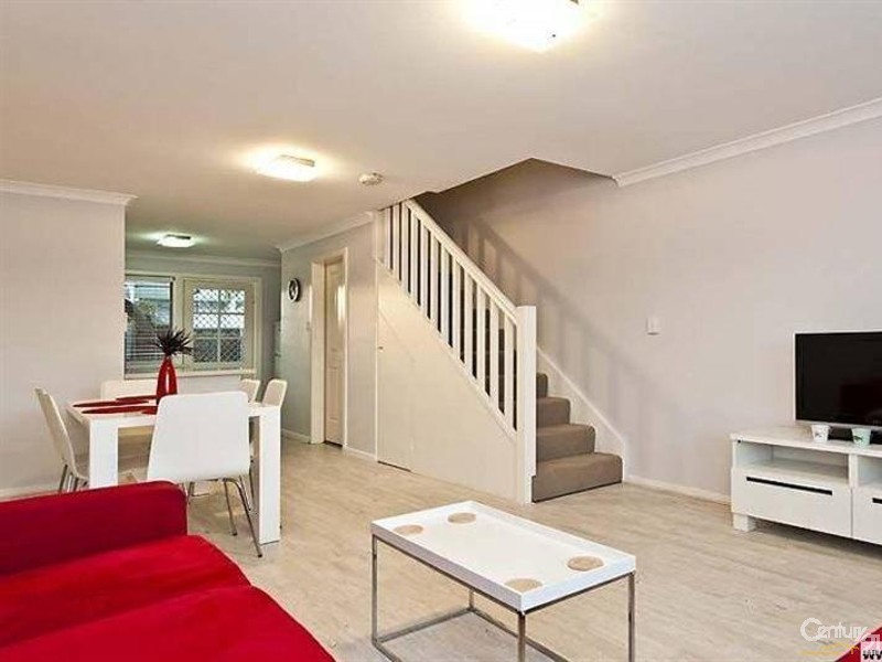 1/52 Kent Street, Rockingham WA 6168