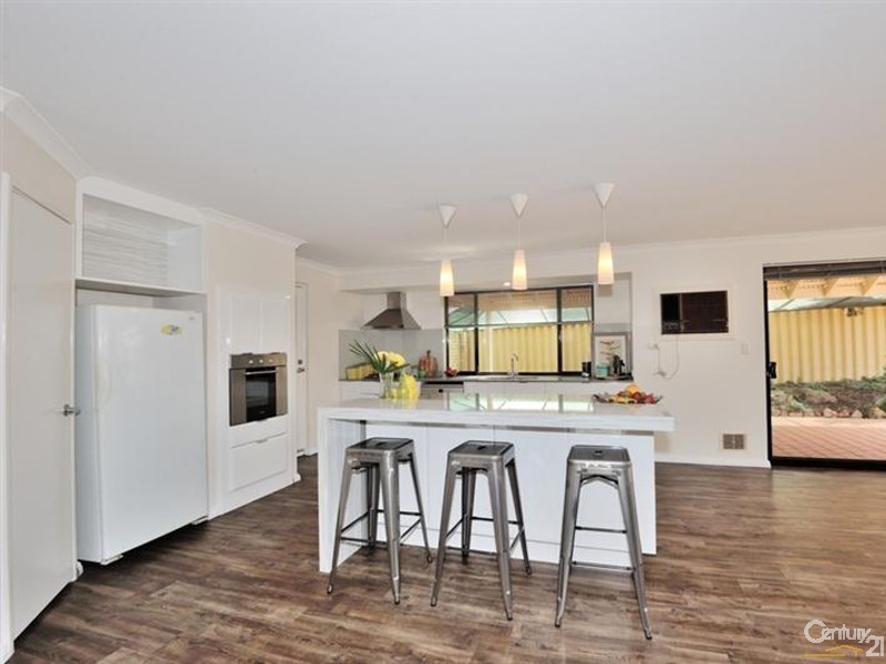 44 Grand Ocean Boulevard, Port Kennedy WA 6172