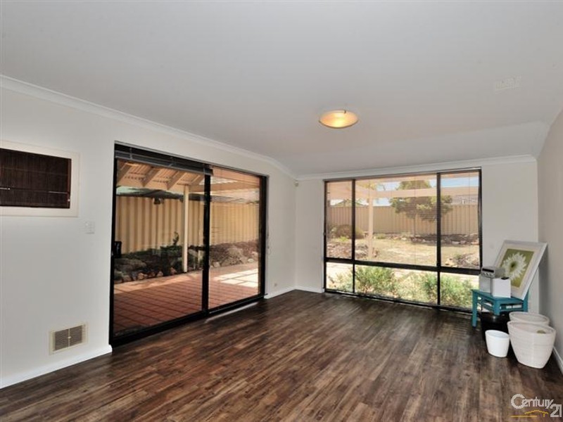 44 Grand Ocean Boulevard, Port Kennedy WA 6172