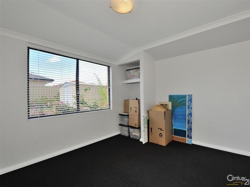 44 Grand Ocean Boulevard, Port Kennedy WA 6172