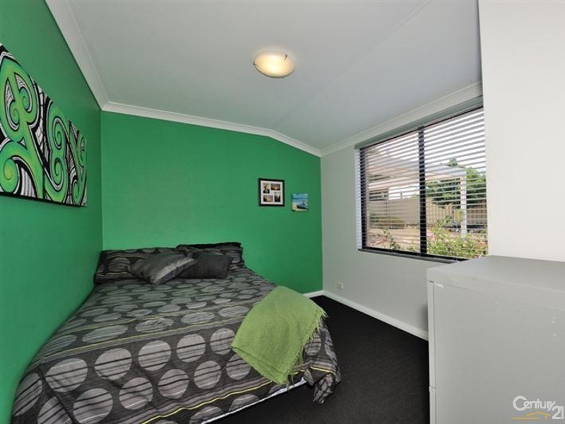 44 Grand Ocean Boulevard, Port Kennedy WA 6172