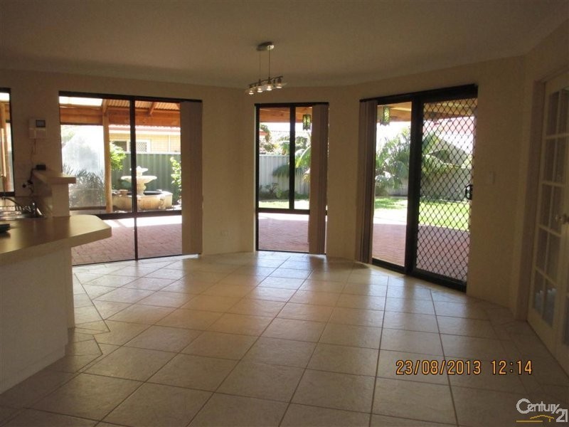 20 Venice Retreat, Warnbro WA 6169