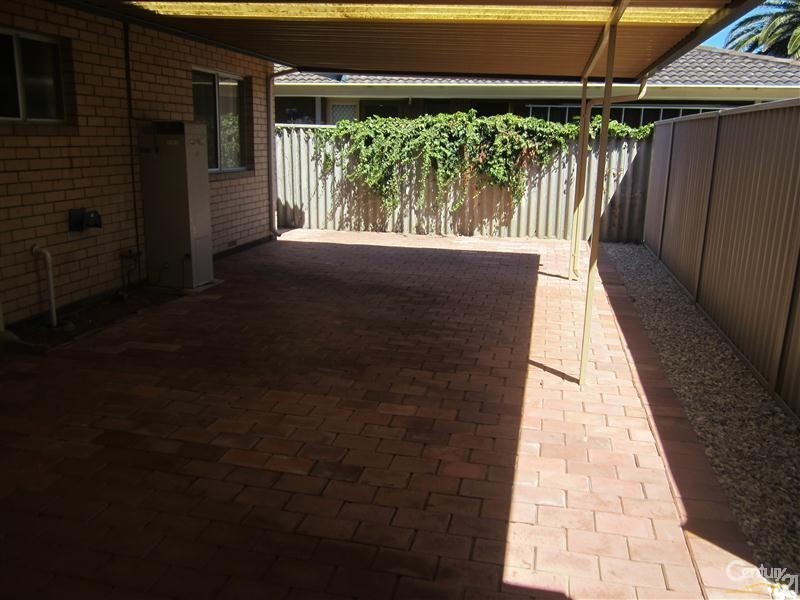 30 Wavelea Street, Safety Bay WA 6169