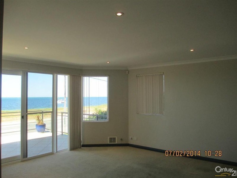 190 Arcadia Drive, Shoalwater WA 6169