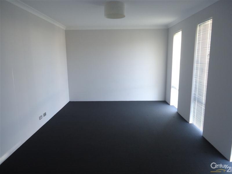 11 Jutland Avenue, Baldivis WA 6171