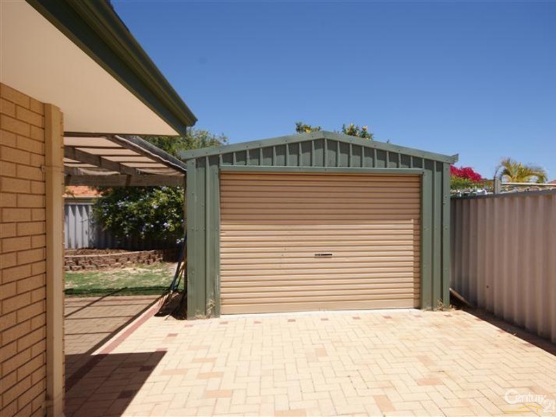 9 Jaywick Close, Safety Bay WA 6169