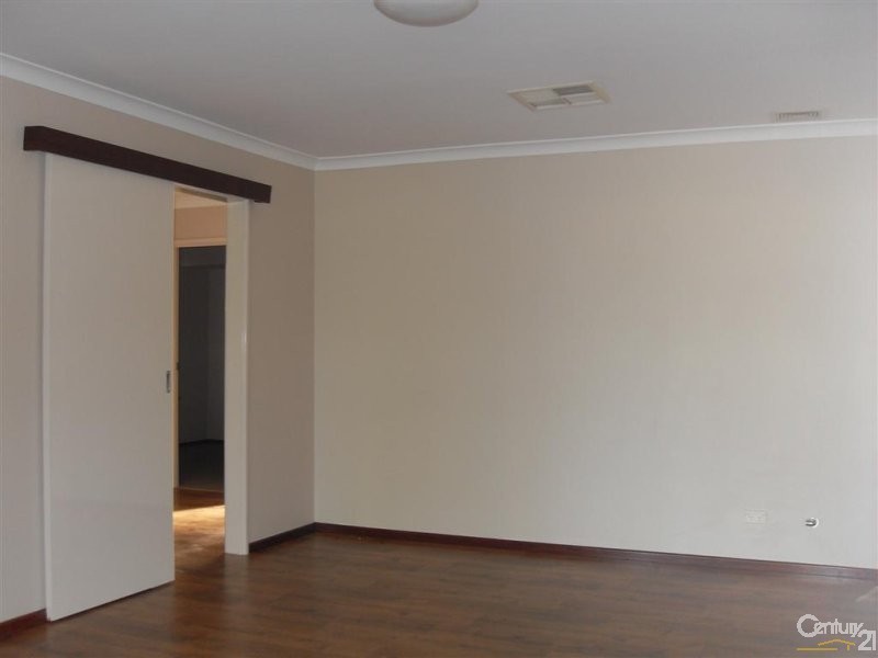 34 Bondi Crescent, Warnbro WA 6169