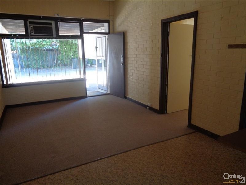 2/70 Kent Street, Rockingham WA 6168