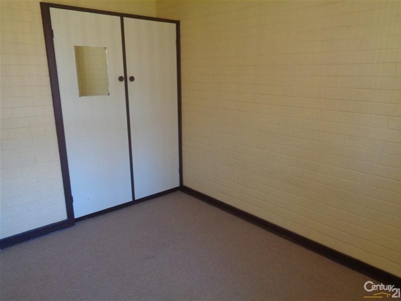 2/70 Kent Street, Rockingham WA 6168