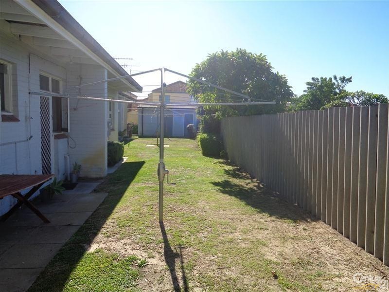 2/70 Kent Street, Rockingham WA 6168