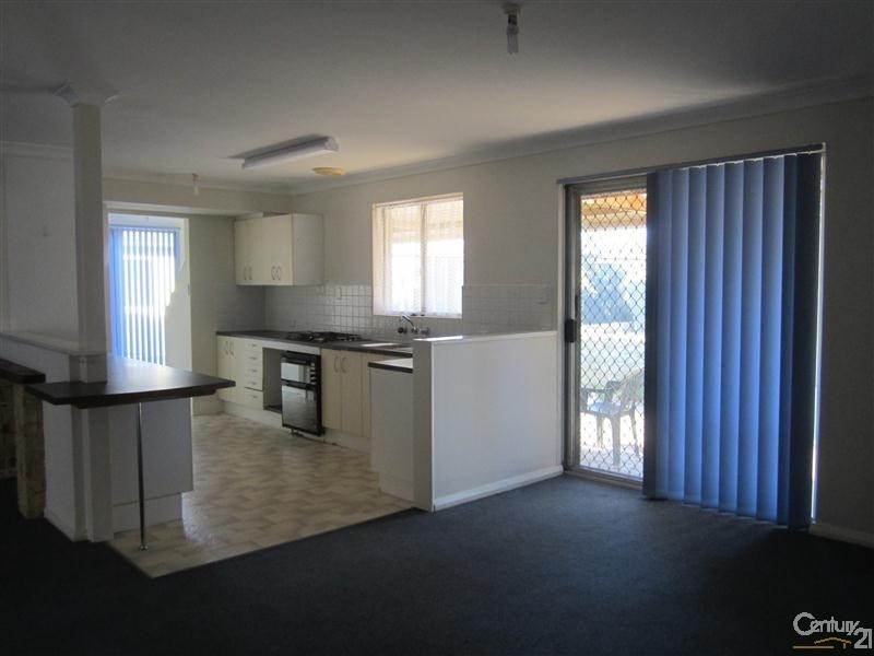 29 Studzor Street, Warnbro WA 6169
