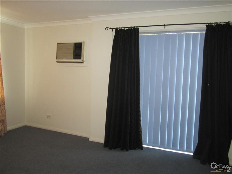 29 Studzor Street, Warnbro WA 6169