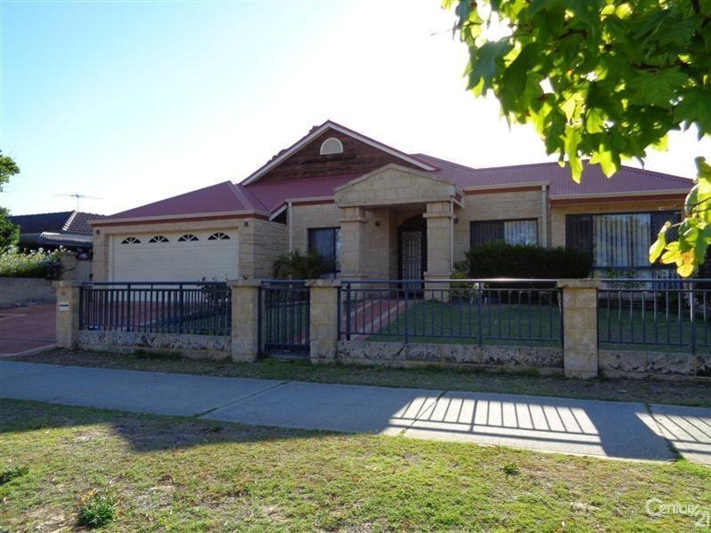 65 Currie Street, Warnbro WA 6169
